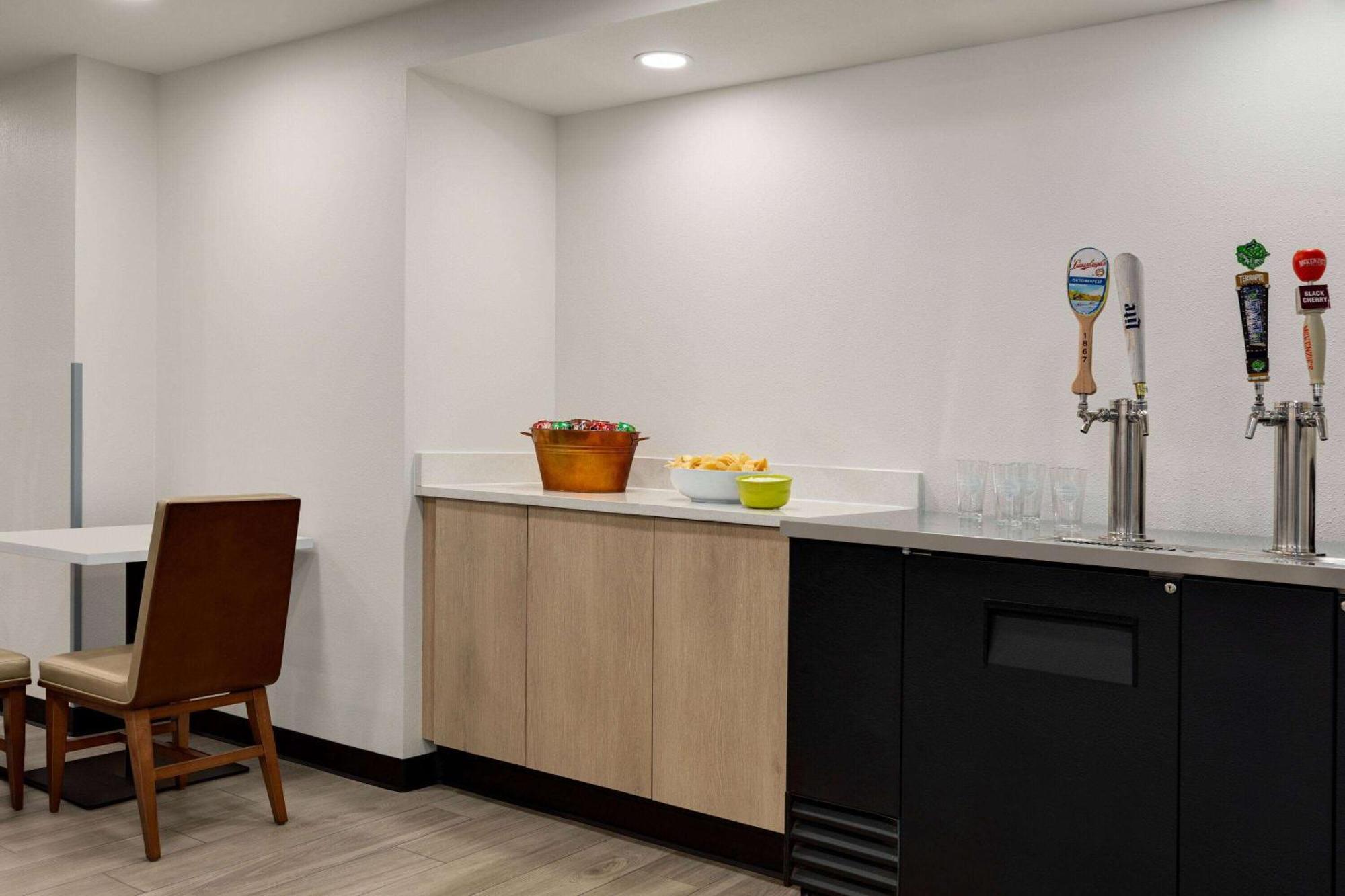 Wingate By Wyndham Green Bay Esterno foto